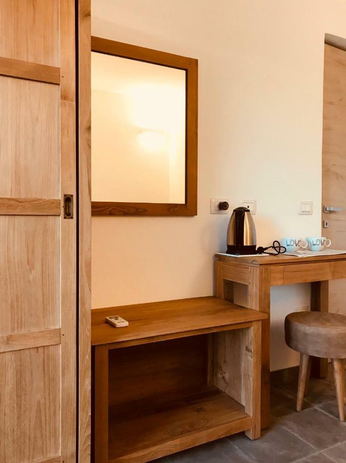 B&B Ebo' Olbia Bagian luar foto